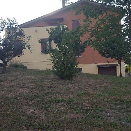 B&B I Girasoli Monte San Pietro Екстериор снимка