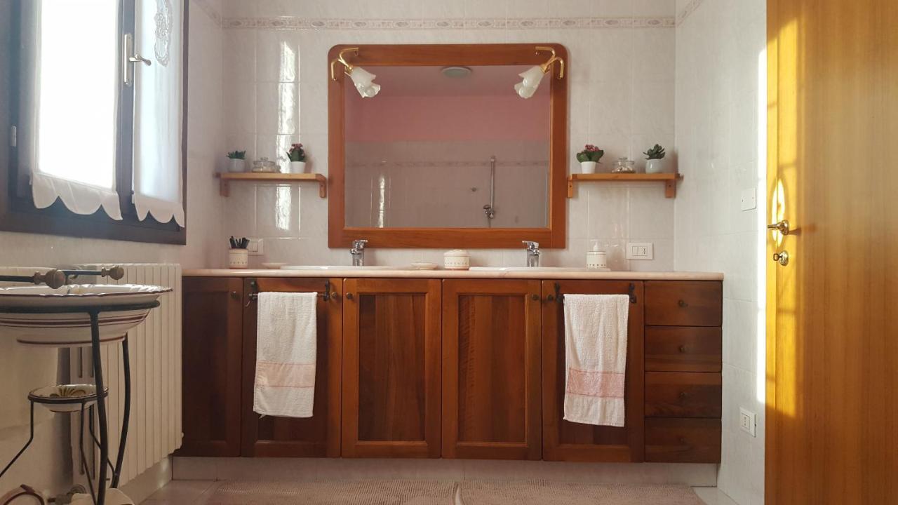 B&B I Girasoli Monte San Pietro Екстериор снимка